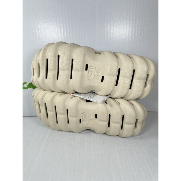 Size 11 Mens Crocs Echo Clog Bone/Black 207937-2YJ BRAND NEW - Picture 6 of 7